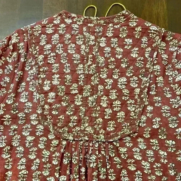 Doen Long Sleeve Floral Medium Top - Picture 4 of 7